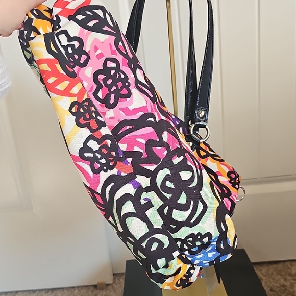 Coach Poppy Graphic Blossom Graffiti Glam Tote - Picture 11 of 16